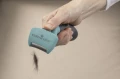 FURminator Undercoat deShedding Tool Usuwa Podszerstek u KRÓTKOWŁOSYCH Małych Kotów FUR141198