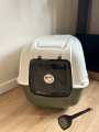 Ferplast Prima XXL Duża Kuweta Kryta Zamknięta dla Kota 65x45x45cm Biało-Zielona + Filtry + Łopatka